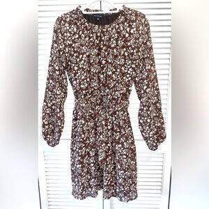 Jacque The Label Brown Floral long sleeve Smock Dress MIDI  Medium